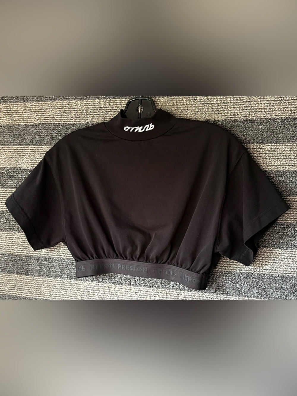 Heron Preston Black Cropped Mock-Neck Tee with Logo XS - Picture 2 of 6